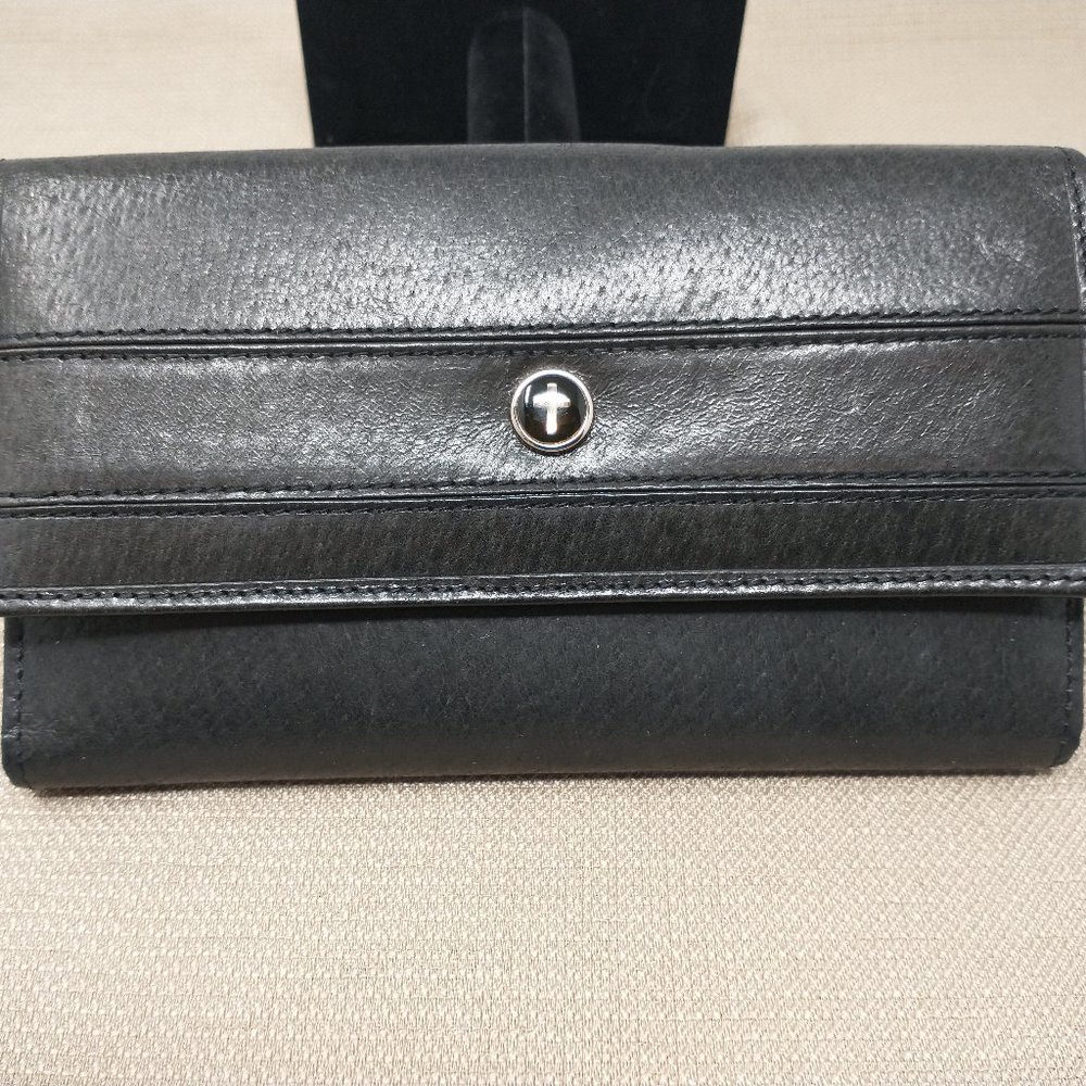 DIVINITY BRAND BLACK LEATHER TRIFOLD WALLET